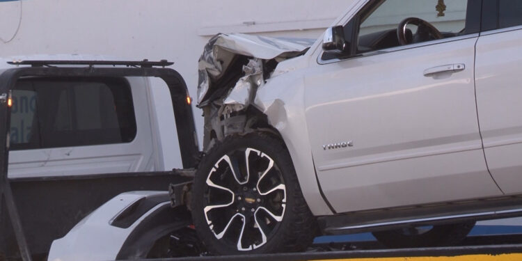 Choque múltiple en Tierra y Libertad tras perder control camión de maquiladora