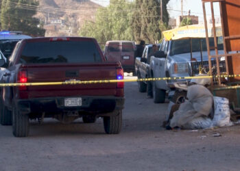 Ejecutan a joven de 22 años al sur de la capital; sicarios huyeron en un Chevy