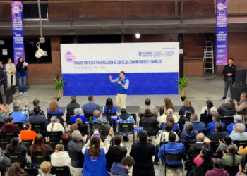 Toman protesta integrantes de los Consejos del Adulto Mayor