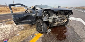Cinco lesionados, entre ellos tres niños, tras accidente en la carretera a Cuauhtémoc