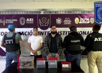Detienen en flagrancia a dos en posesión de narcóticos y arma de fuego
