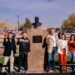 Develan monumento en honor al campeón de box Julio César Chávez en el Polideportivo