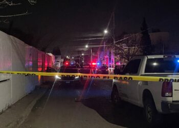 Lo ejecutan en su camioneta en Tierra y Libertad