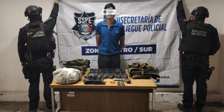 Detienen a joven por portación ilegal de arma de fuego en Guadalupe y Calvo