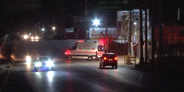 Apuñalan a hombre por la espalda en la vialidad Los Nogales