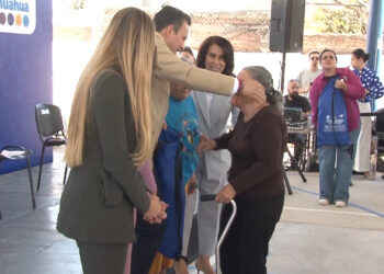 Inauguran rehabilitación del CEDEFAM en la colonia Dale y entregan apoyos alimentarios a adultos mayores