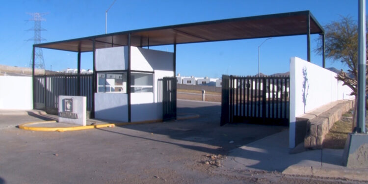 Vecinos de Ciudadela denuncian cinco años de retraso en entrega de terrenos