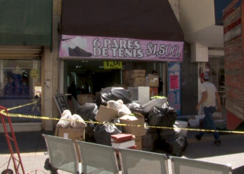 Desalojan zapatería “Muy Fresa” en el centro de la ciudad