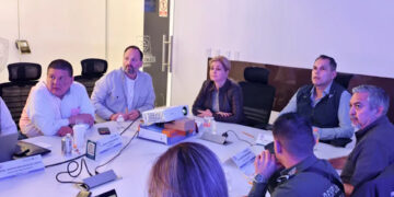 Maru Campos revisó marcha del 8M desde el centro de mando C7-iA