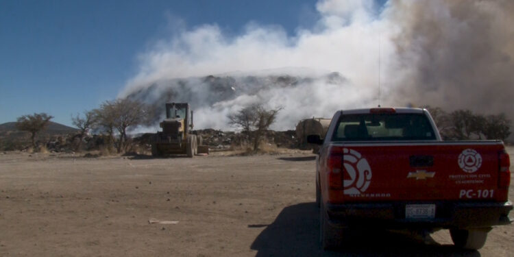 Incendio en relleno sanitario de Cuauhtémoc