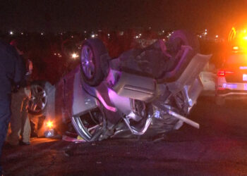 Cuatro menores lesionados tras choque y volcadura en el Reliz