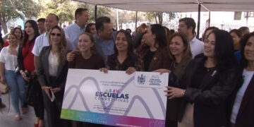 Invitan a escuelas a participar en “Mi Bolsa Escolar”