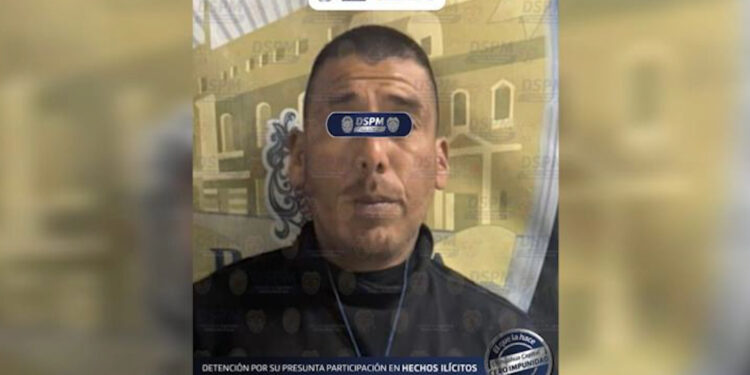 Detuvieron a hombre con cinco envoltorios de cristal