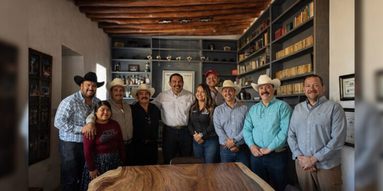 Sahir Rentería reúne a alcaldes de Chihuahua en encuentro de convivencia