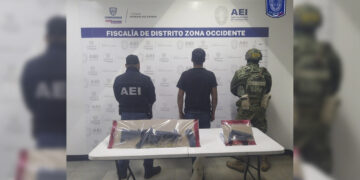 Detiene AEI a menor de edad por tentativa de homicidio contra agente ministerial