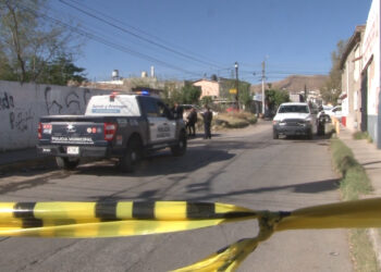 Sofocan incendio y hallan cuerpo calcinado en la colonia Diego Lucero