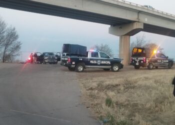 Balean a sujeto en el libramiento Manuel Gómez Morín, en Cuauhtémoc