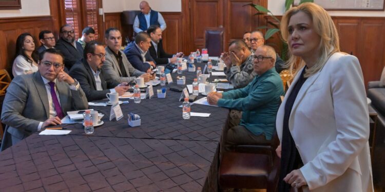 Maru Campos encabeza Mesa Estatal de Seguridad