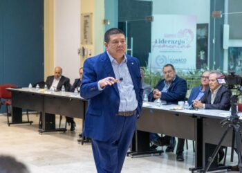 Fiscal César Jáuregui se reúne con CANACO para fortalecer la seguridad del sector empresarial