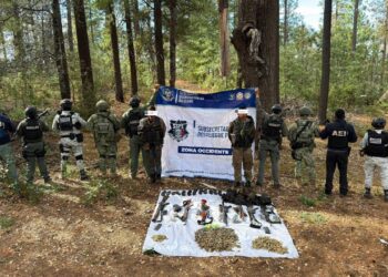 Detienen a tres durante enfrentamiento entre civiles armados y corporaciones de seguridad