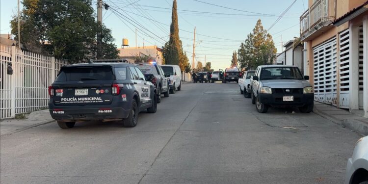 Adolescente resulta lesionado por esquirla de bala en la colonia Renovación