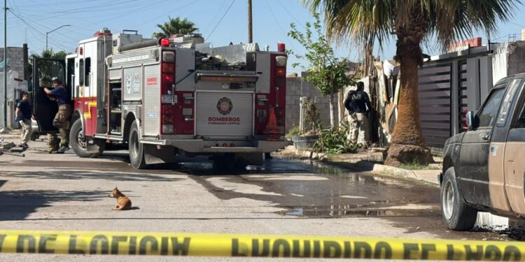 Tragedia en Punta Oriente: Incendio consume vivienda y cobra la vida de un joven