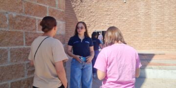 Policía Municipal da pláticas en escuelas de Punta Oriente en refuerzo de la prevención