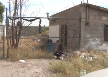 Habitantes aplauden programa de vivienda económica de COESVI