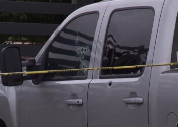 Ej3cut4n a hombre en Puente de Alcántara