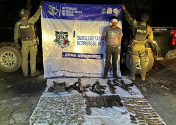 Arrestan a 3 sujetos con arsenal, explosivos y droga en Moris: Dos civiles fueron neutralizados