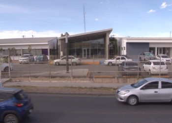 Hombre resulta herido por esquirlas tras altercado vial en Los Nogales