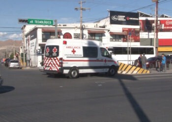 Ciclista es atr0p3ll4do por unidad de transporte en la Tecnológico y 16 de Septiembre