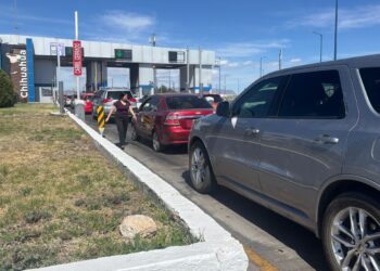 Chihuahuenses escapan de la rutina en Semana Santa