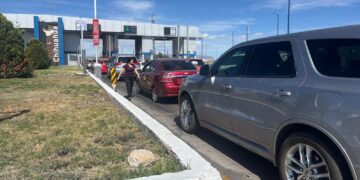 Chihuahuenses escapan de la rutina en Semana Santa
