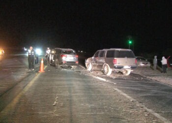 Choque múltiple en la carretera de Delicias a Saucillo