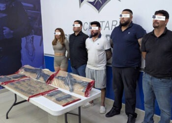 Detienen a grupo criminal y rescata a 15 migrantes en Juárez