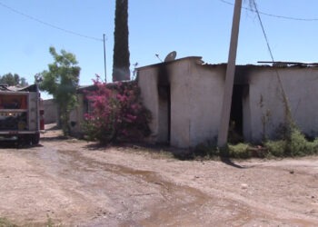 Incendian siete viviendas tras enfrentamiento en comunidades de Aldama