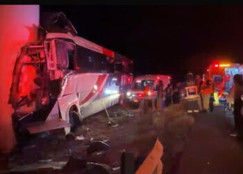 Fatal choque de autobús en el Libramiento Oriente