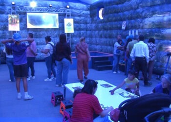 Instalan experiencia inmersiva “México Minero” en la Plaza de Armas