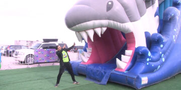 Llega a Delicias el parque de inflables WOW