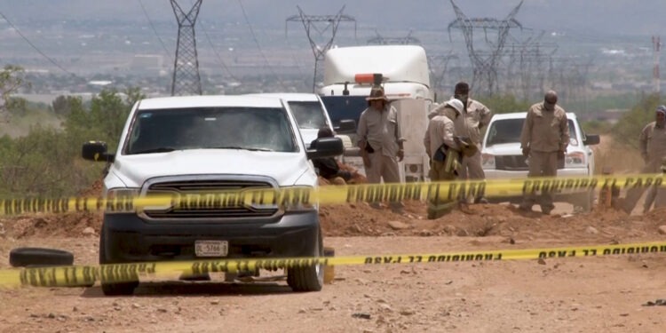 Detectan mega toma clandestina de gasolina en carretera a Aldama