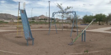 Denuncian abandono y falta de seguridad en parques de Punta Oriente