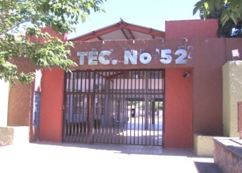 Hallazgo de arma en Secundaria Técnica 52 de Delicias genera alerta entre padres