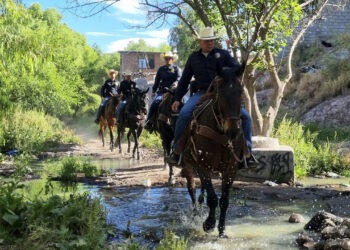 Refuerza Policía Municipal vigilancia en arroyos con patrullaje a caballo para prevenir delitos