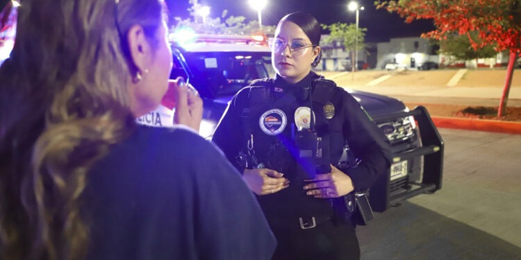 Refuerzan vigilancia nocturna con programa “Siempre Acompañadas” de la DSPM