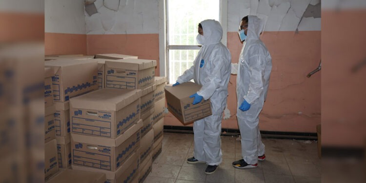 Rescata AGECH más de 700 cajas de documentación de la Fundidora de Ávalos