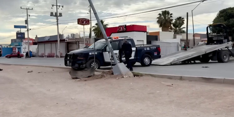Policía municipal resulta lesionado tras volcadura en Jardines de Oriente