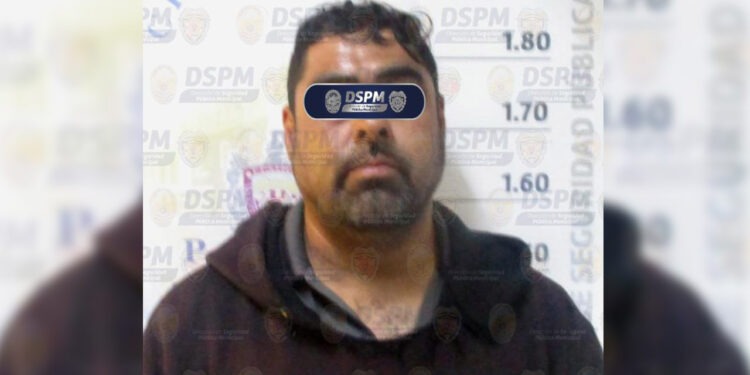 Detienen a ciudadano con arma de fuego y probable marihuana