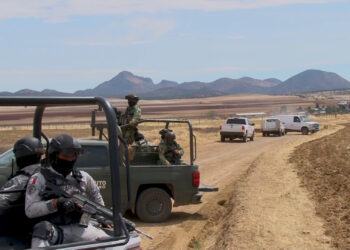 Hallan a hombre ejecutado en camino a Tascate del Águila; Cuauhtémoc amanece bajo movilización