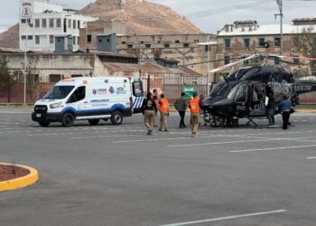 Trasladan vía aérea a joven embarazada de Casas Grandes a la capital